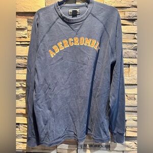 Vintage Abercrombie & Fitch Shirt
Adult Medium Blue Logo CrewNeck 90s
Mens L
